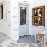 Portes View House *